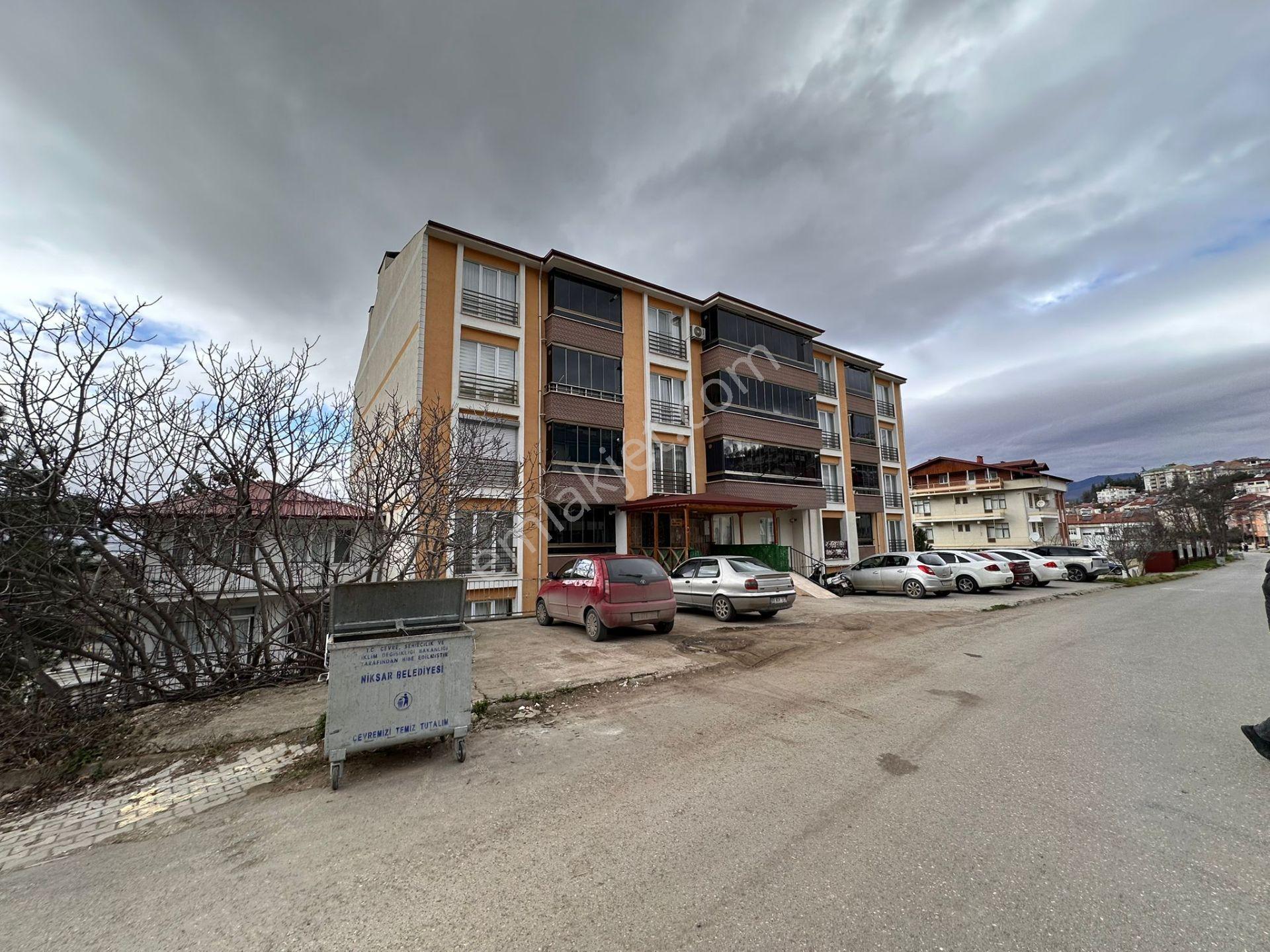Adalet Gold Group Emlak'tan Kültür Mahallesi'nde Satılık 2+1 Daire