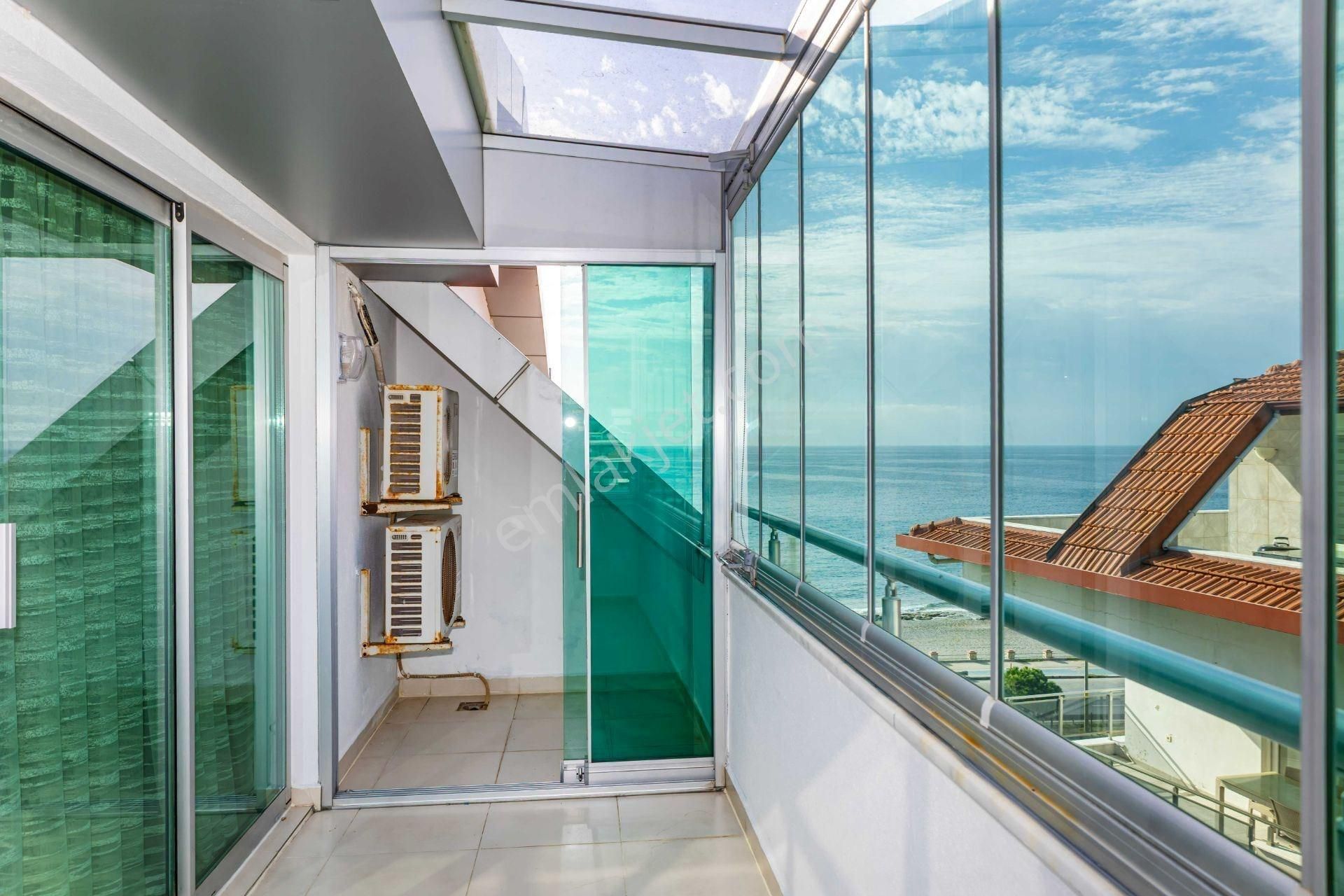 Alanya / Kestel | Denize Sıfır | Deniz Manzaralı 2+1 Çatı Dubleks - Görsel 30