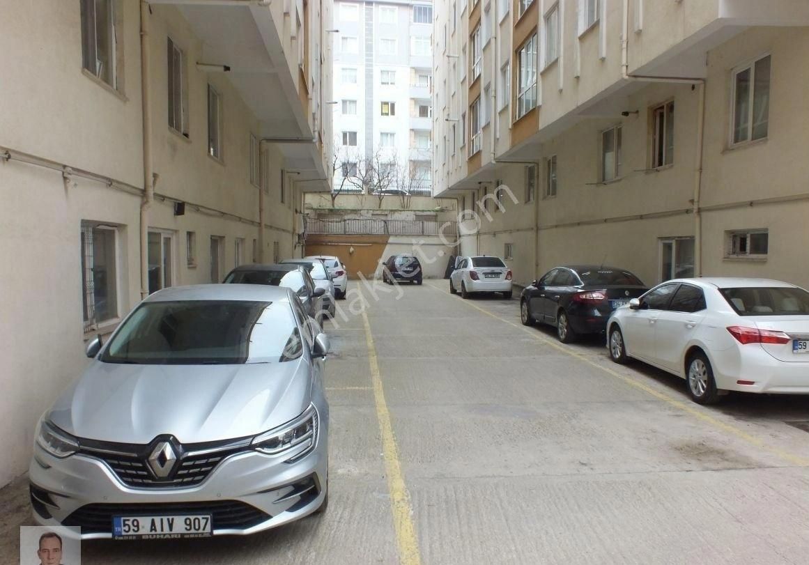 Çorlu Muhittin’in Kalbinde, Ufuk Tuvgan Sitesi’nde Geniş 3+1kombili Kiralık Daire - Görsel 30
