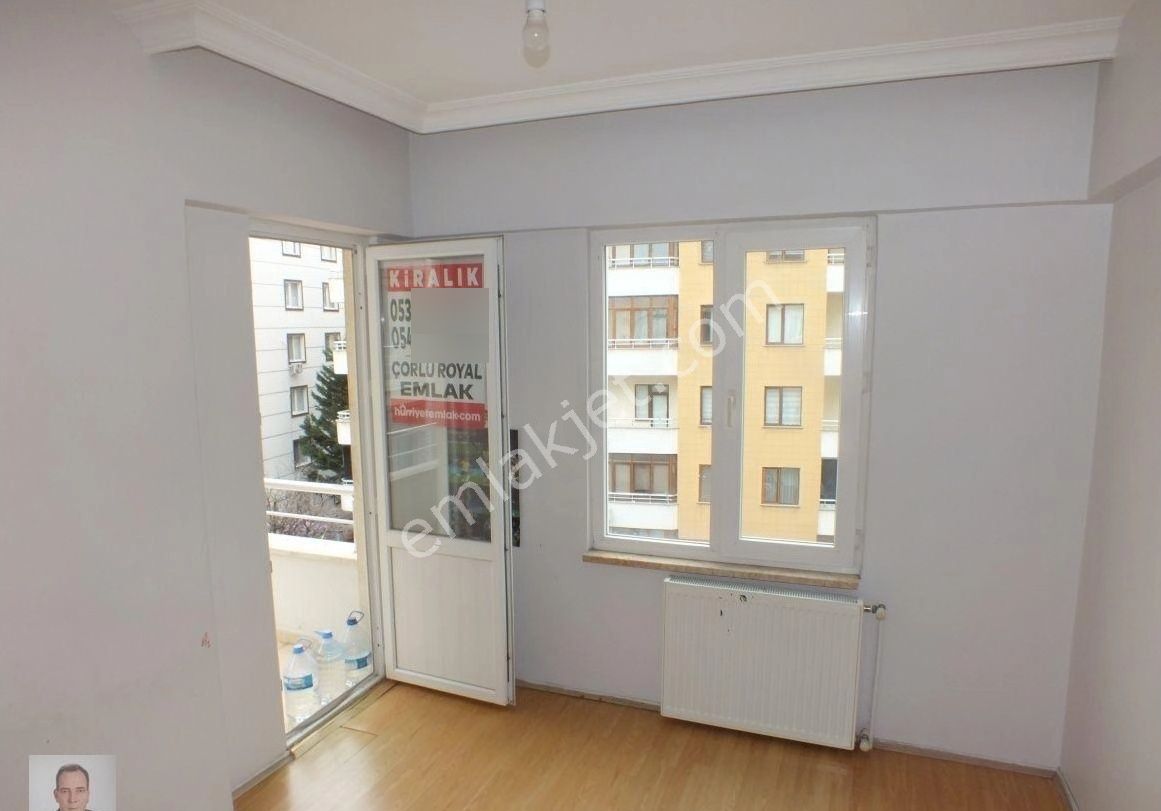 Çorlu Muhittin’in Kalbinde, Ufuk Tuvgan Sitesi’nde Geniş 3+1kombili Kiralık Daire - Görsel 8