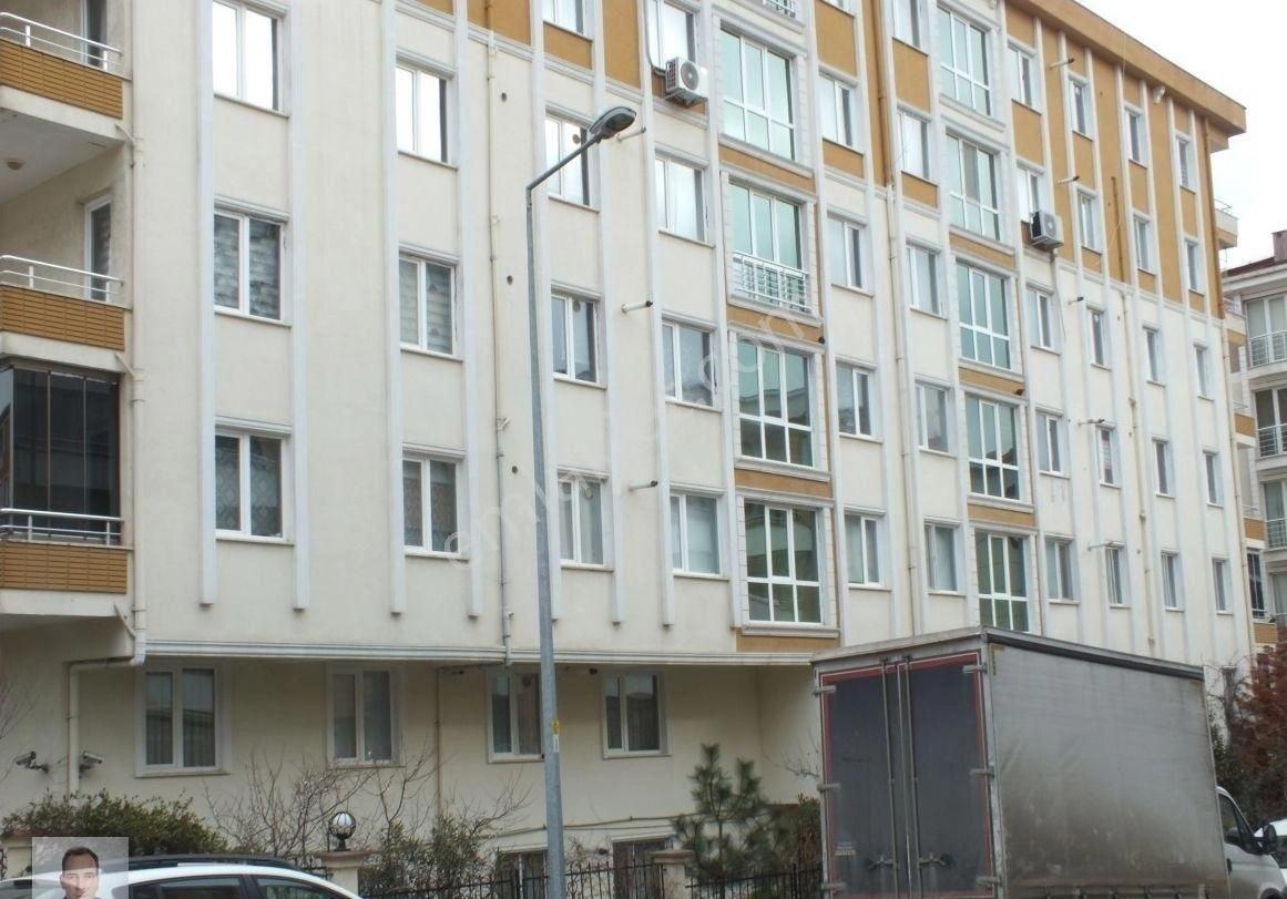 Çorlu Muhittin’in Kalbinde, Ufuk Tuvgan Sitesi’nde Geniş 3+1kombili Kiralık Daire