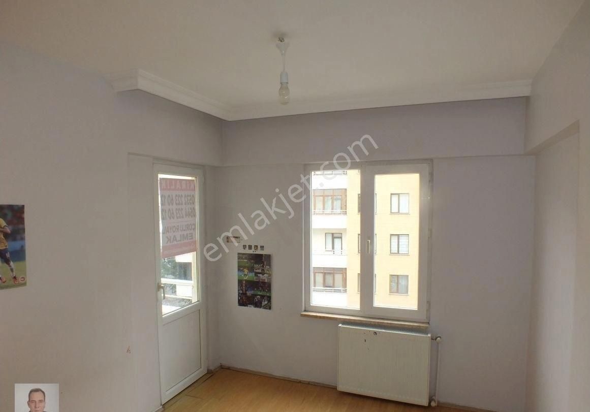 Çorlu Muhittin’in Kalbinde, Ufuk Tuvgan Sitesi’nde Geniş 3+1kombili Kiralık Daire - Görsel 28