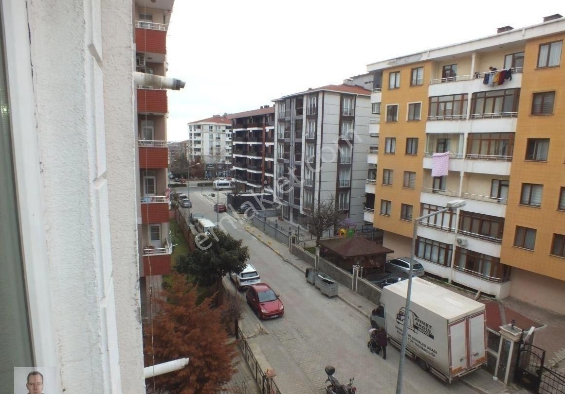 Çorlu Muhittin’in Kalbinde, Ufuk Tuvgan Sitesi’nde Geniş 3+1kombili Kiralık Daire - Görsel 25