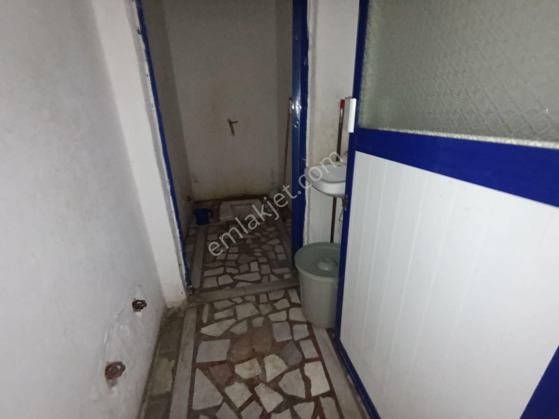 Pendik Esenyalıda Acil Satılık Krediye Uygun 135m2 Ana Cadde Üstü 1 Parsel Dükkan - Görsel 26