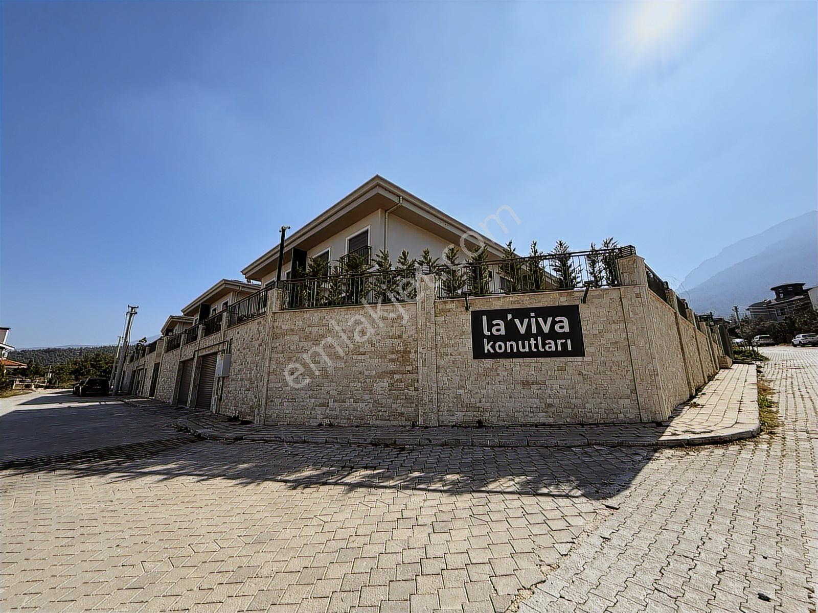 Century21 Net'ten Bağbaşında Sıfır Lüks Satılık 5+1 Villa - Görsel 11