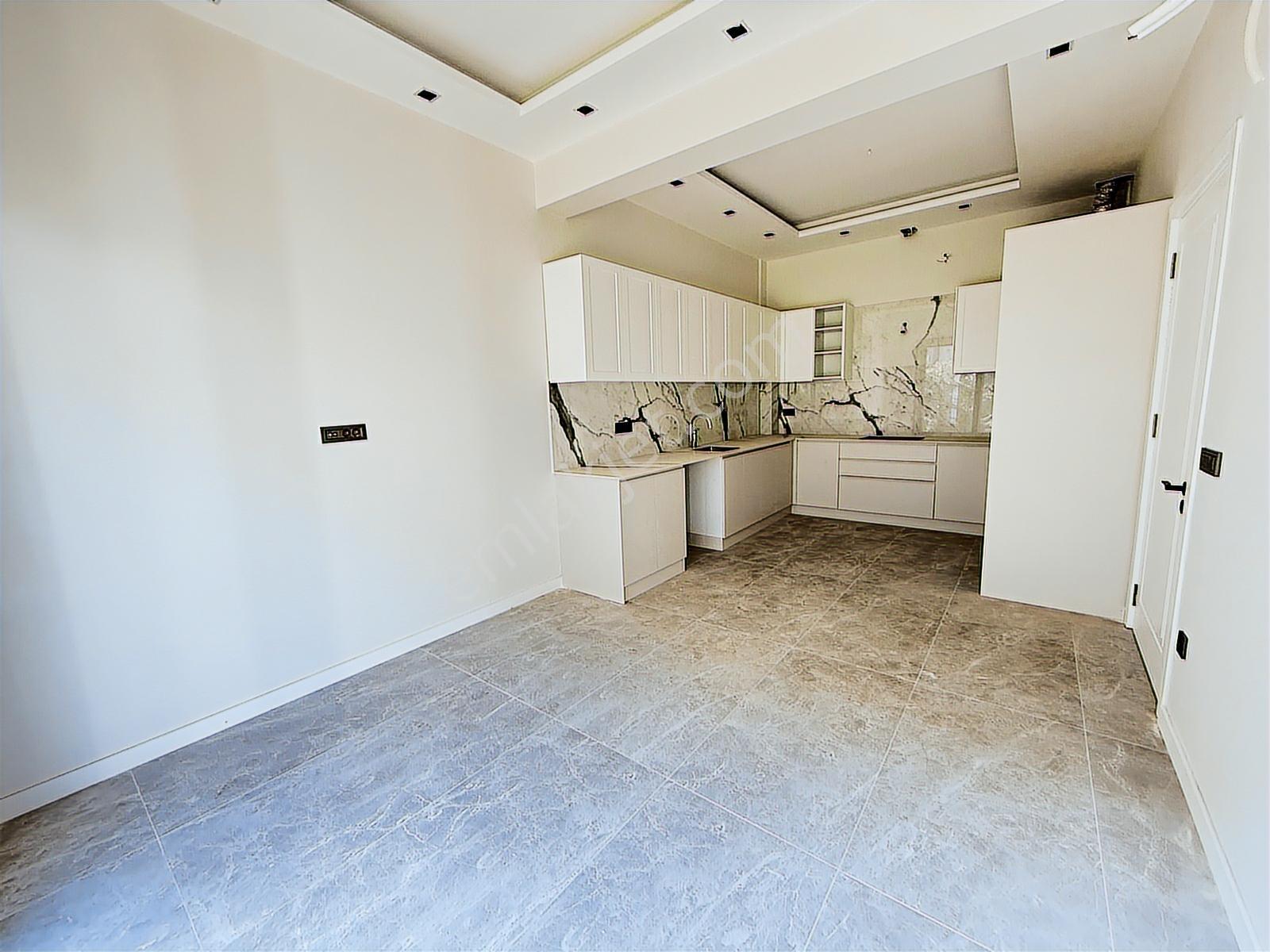 Century21 Net'ten Bağbaşında Sıfır Lüks Satılık 5+1 Villa - Görsel 16