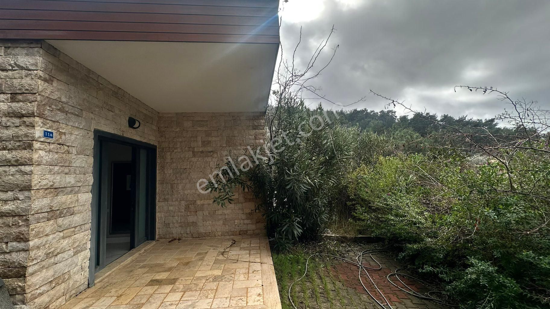 Bodrum Yalıçiftlik Kiralık Tam Müstakil Villa 3+1 Bahçeli Modern - Görsel 32