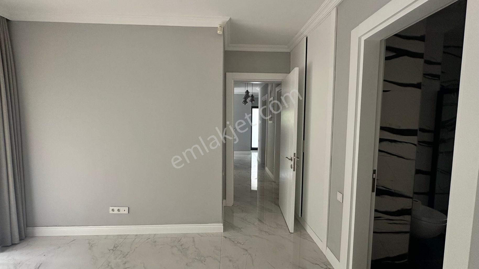 Bodrum Yalıçiftlik Kiralık Tam Müstakil Villa 3+1 Bahçeli Modern - Görsel 16