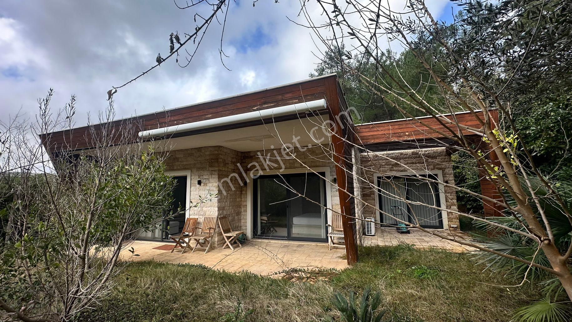 Bodrum Yalıçiftlik Kiralık Tam Müstakil Villa 3+1 Bahçeli Modern - Görsel 11