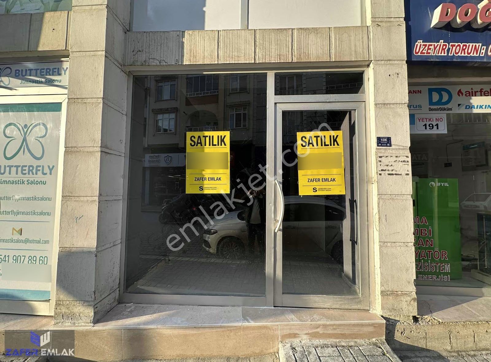 Zafer Emlak'tan İşlek Caddede Satılık İşyeri