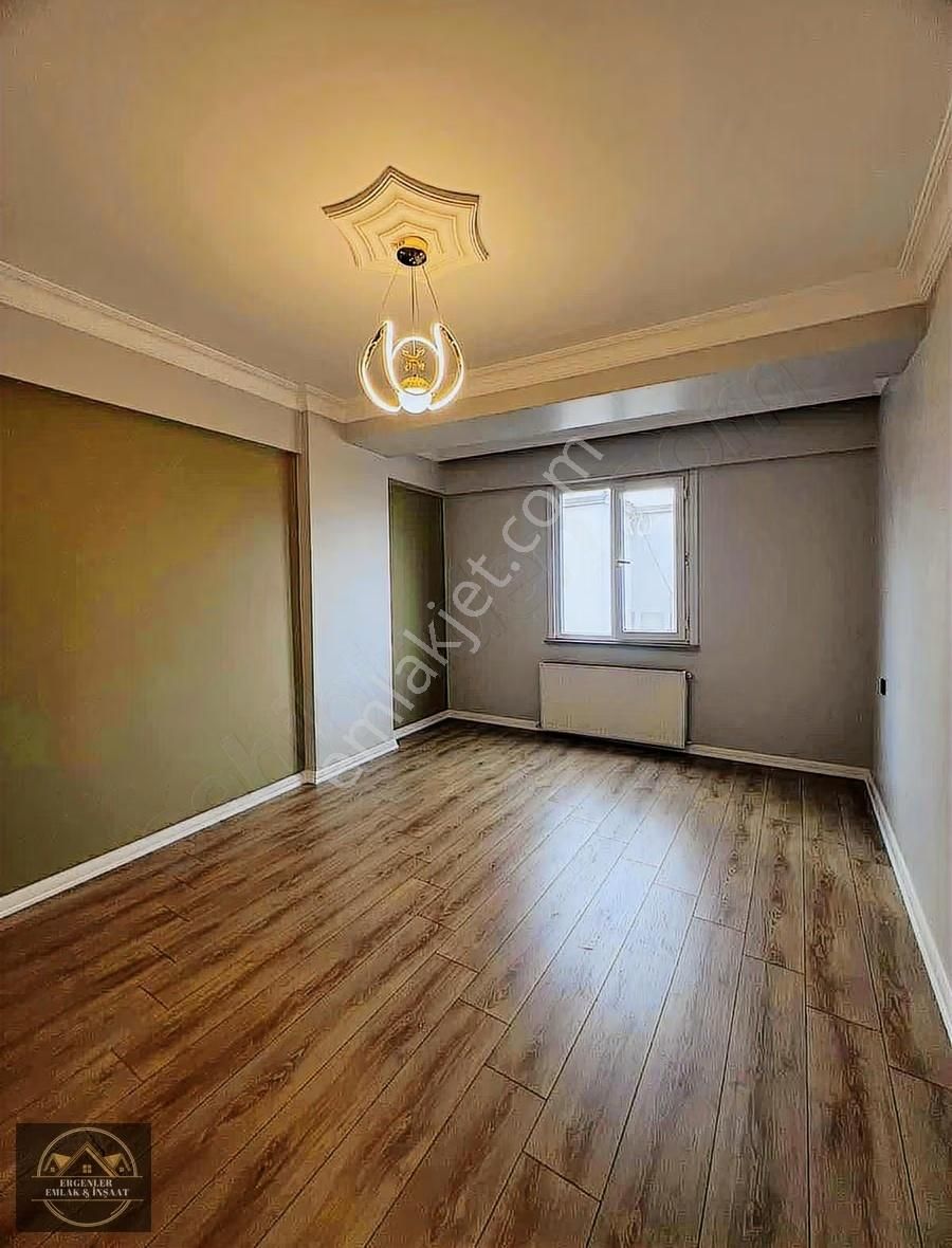 Merkezi Konumda Satılık 2+1 Daire (100m²) - Görsel 6