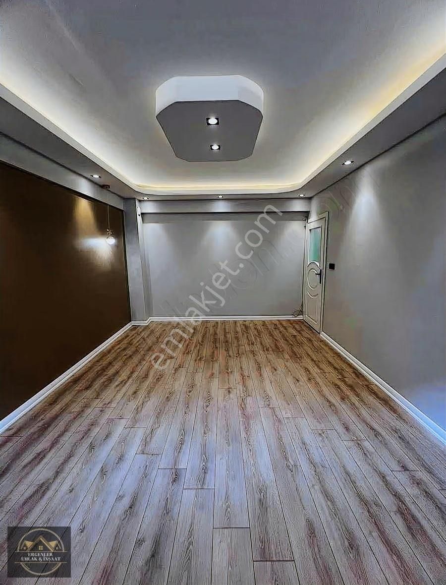 Merkezi Konumda Satılık 2+1 Daire (100m²) - Görsel 10