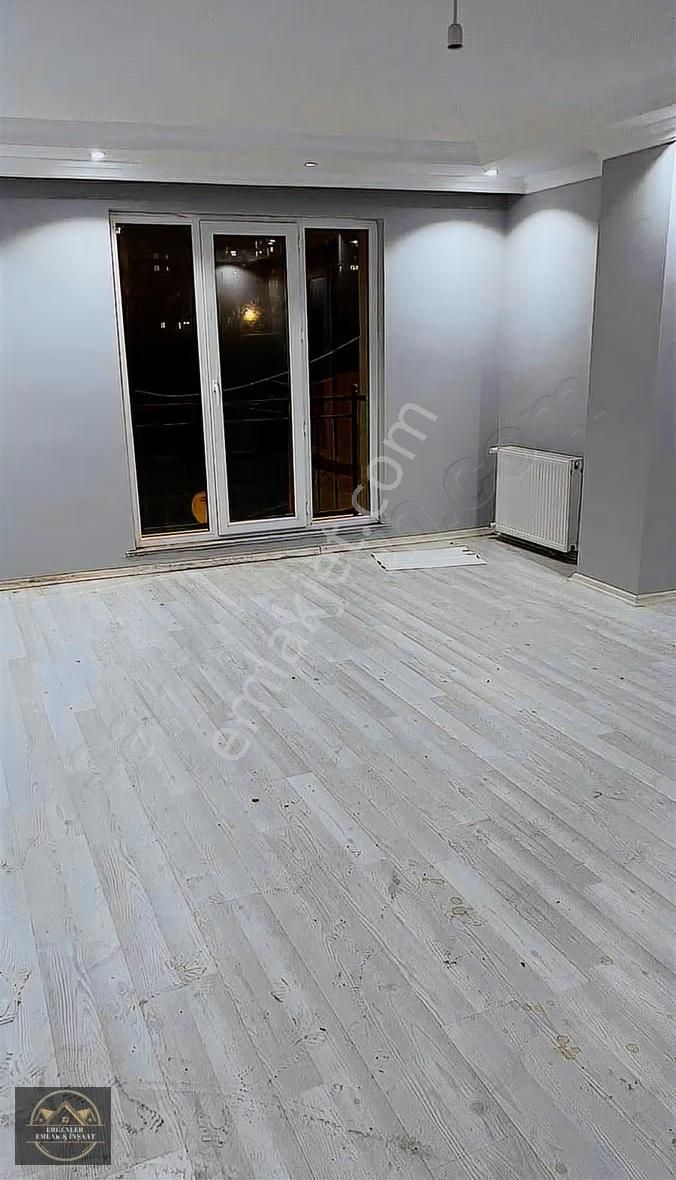 Merkezi Konumda, Ulaşımı Rahat 4+2 Kiralık Daire