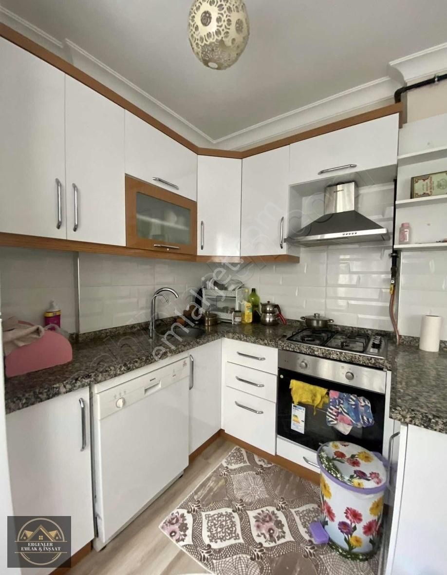 Ergenler Emlak'tan Kirazlı Metro Yakını 2+1 Daire - Görsel 9