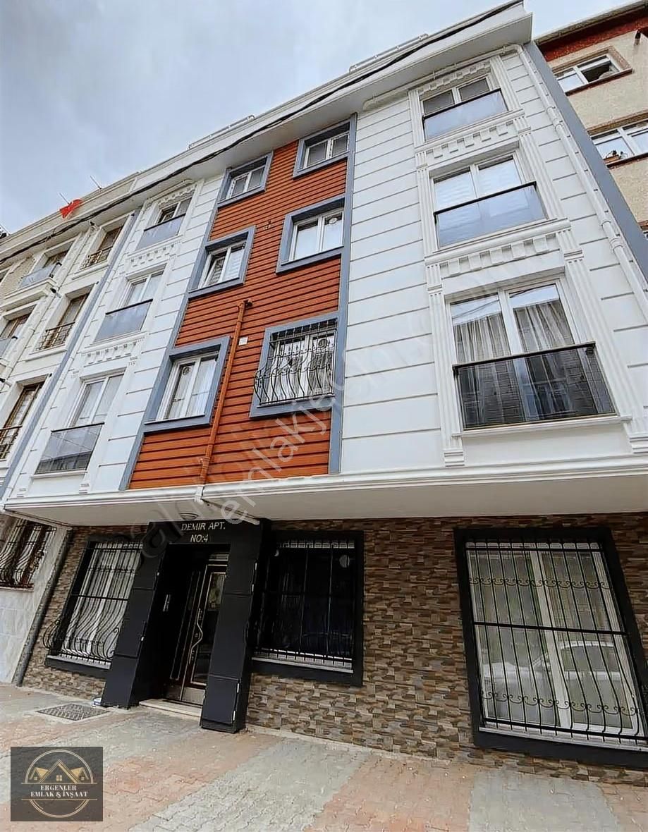 Ergenler Emlak'tan Kirazlı Metro Yakını 2+1 Daire