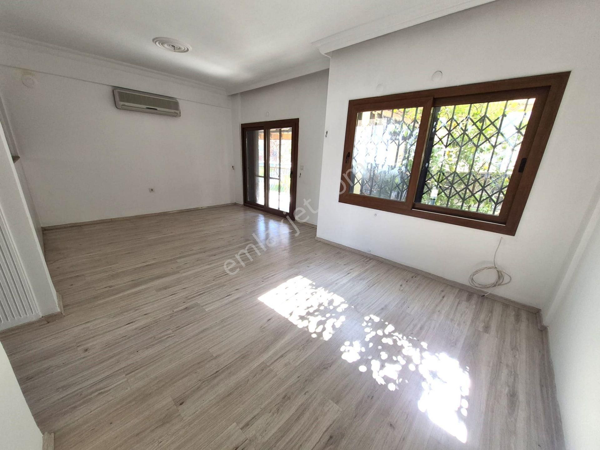 Goldhouse Dan Satılık Yeni Mahalle De Site İçinde Havuzlu 3+1 Villa - Görsel 10