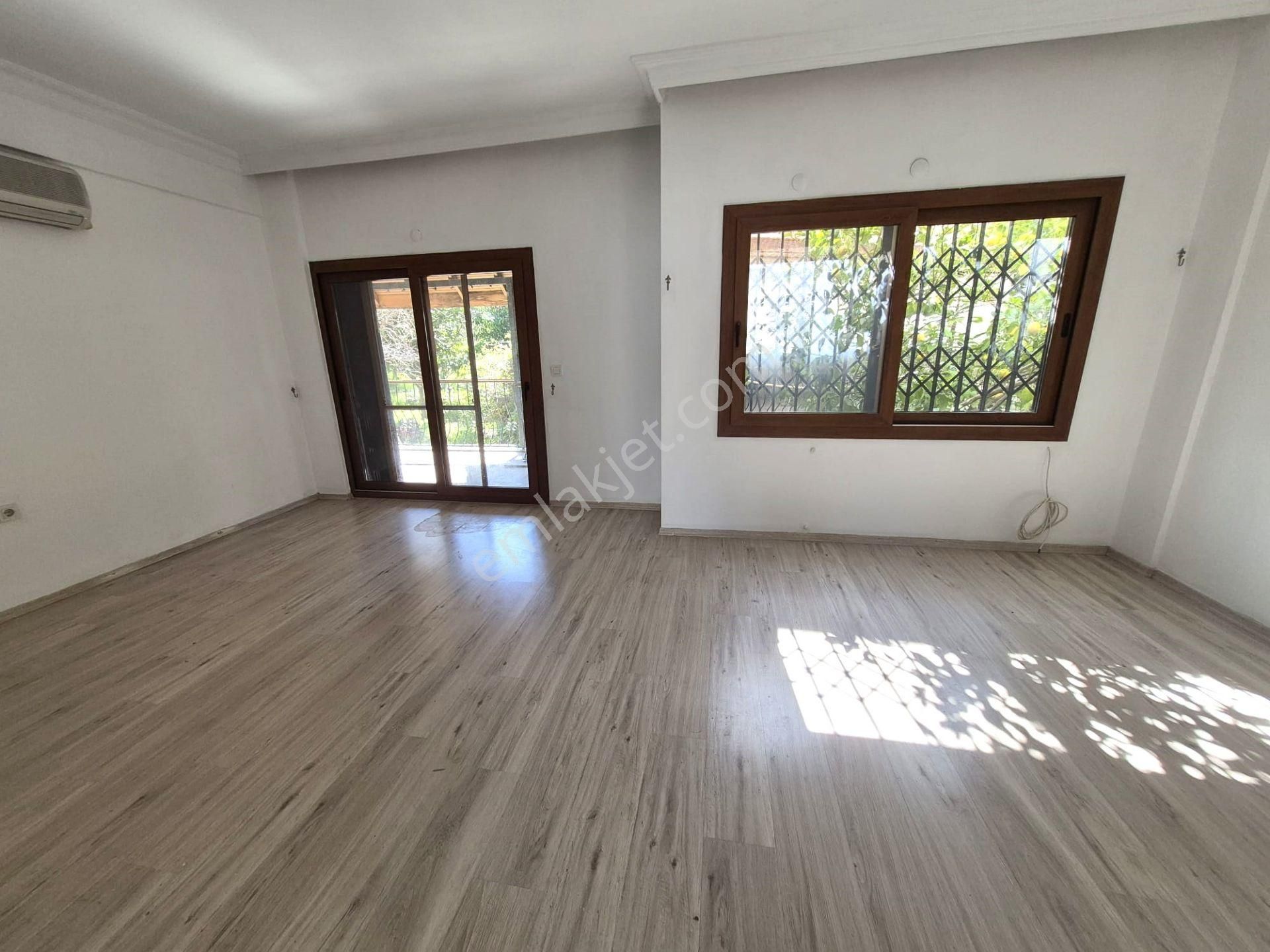 Goldhouse Dan Satılık Yeni Mahalle De Site İçinde Havuzlu 3+1 Villa - Görsel 8