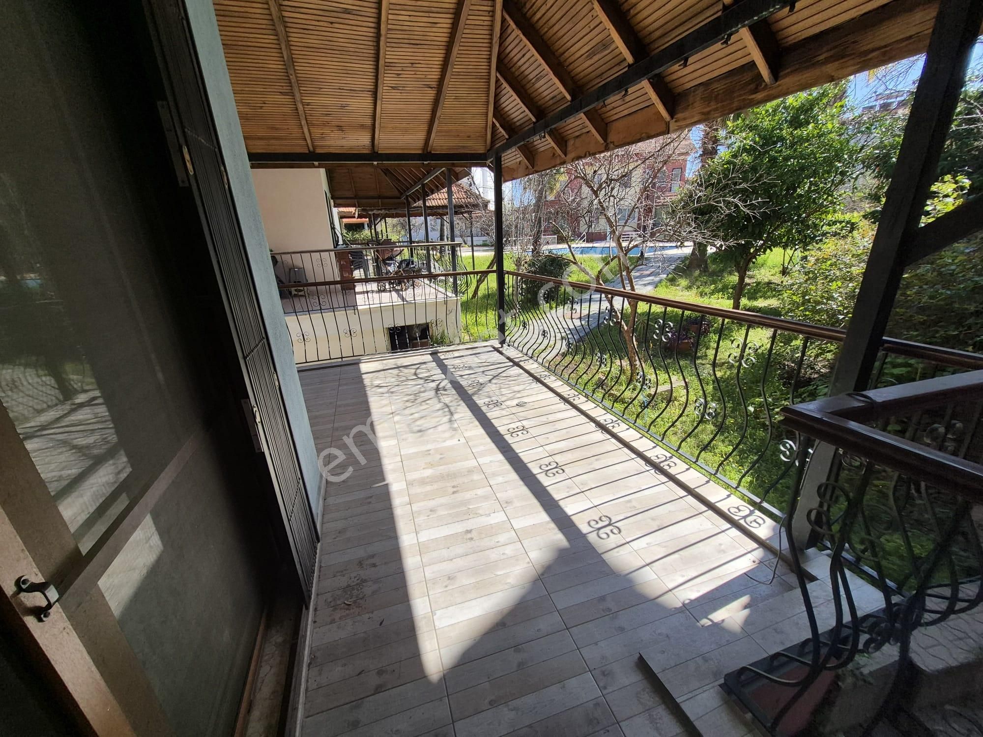 Goldhouse Dan Satılık Yeni Mahalle De Site İçinde Havuzlu 3+1 Villa - Görsel 22