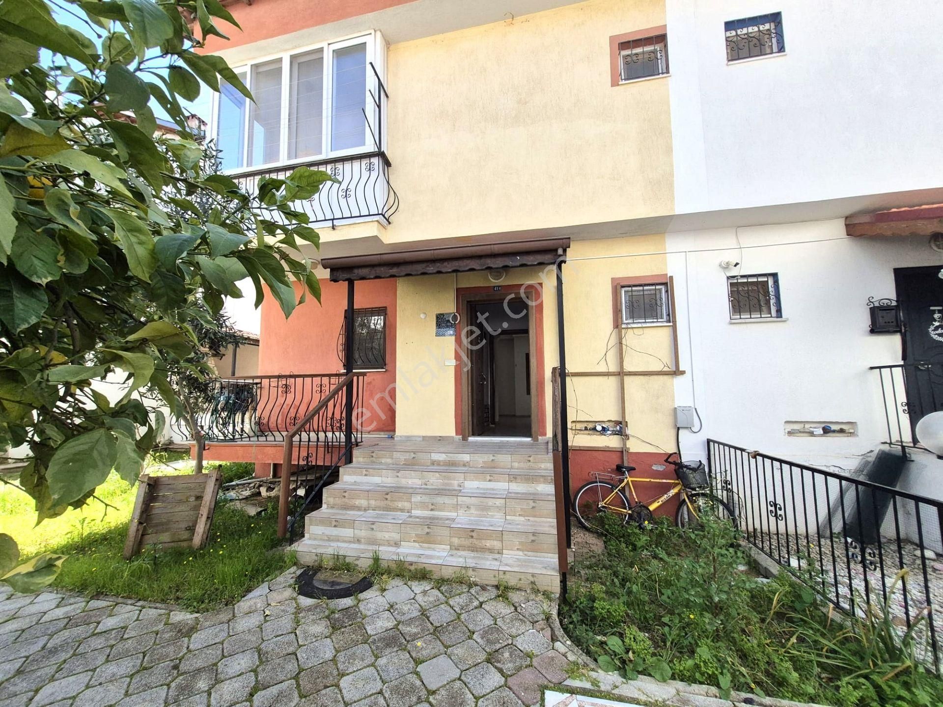 Goldhouse Dan Satılık Yeni Mahalle De Site İçinde Havuzlu 3+1 Villa - Görsel 5