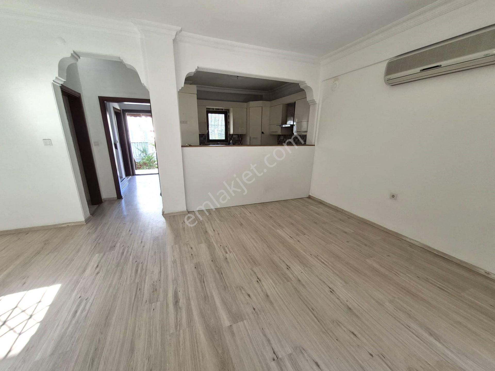 Goldhouse Dan Satılık Yeni Mahalle De Site İçinde Havuzlu 3+1 Villa - Görsel 16