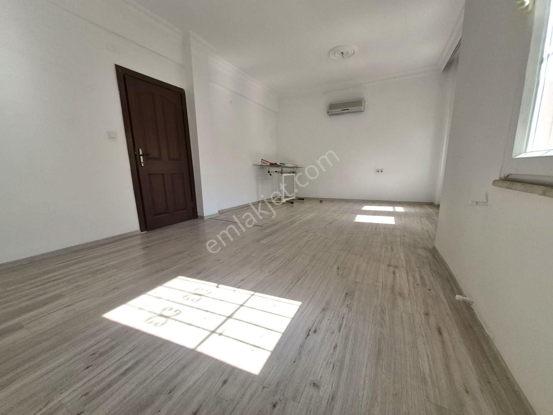 Goldhouse Dan Satılık Yeni Mahalle De Site İçinde Havuzlu 3+1 Villa - Görsel 27
