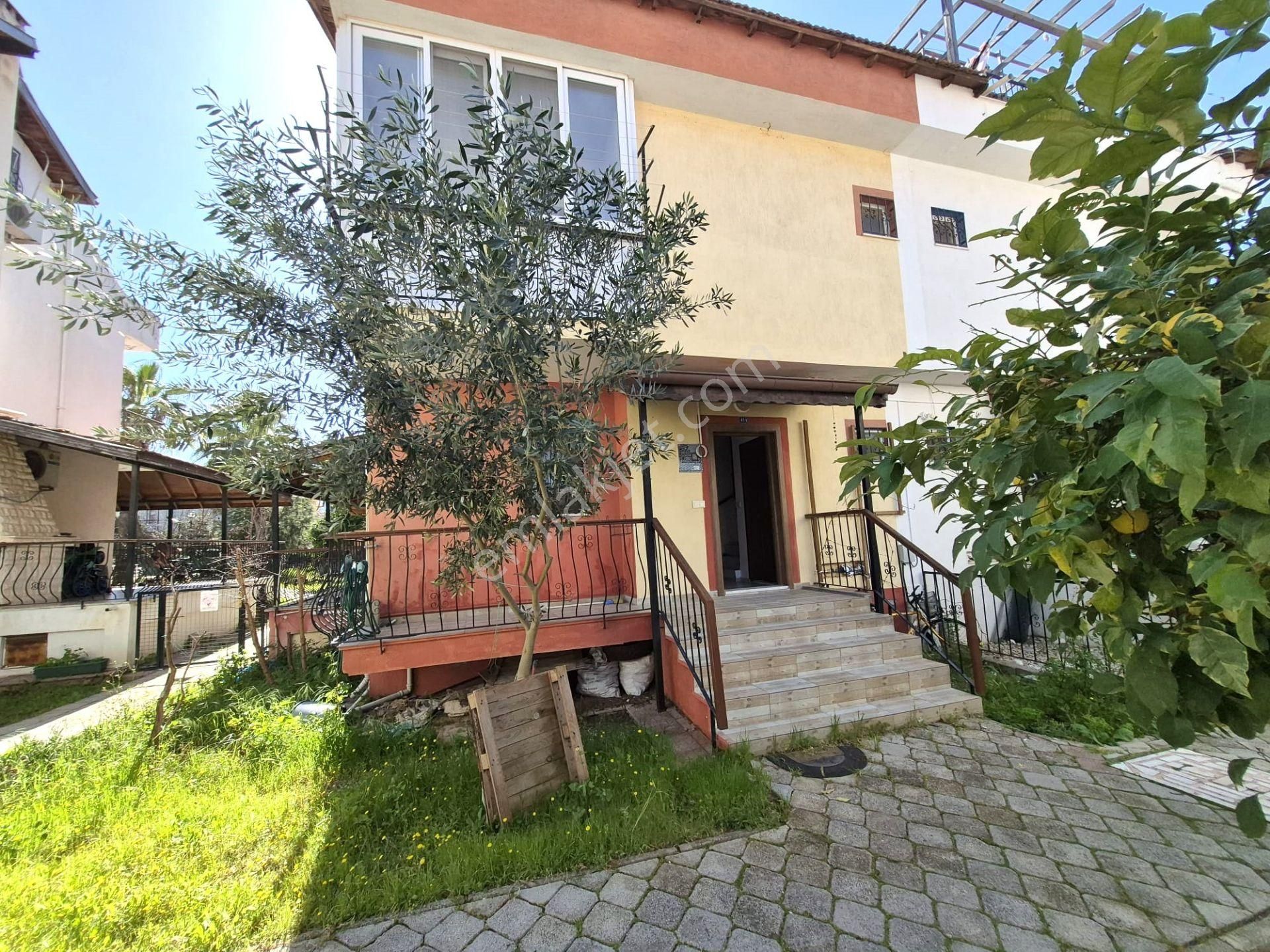 Goldhouse Dan Satılık Yeni Mahalle De Site İçinde Havuzlu 3+1 Villa - Görsel 2