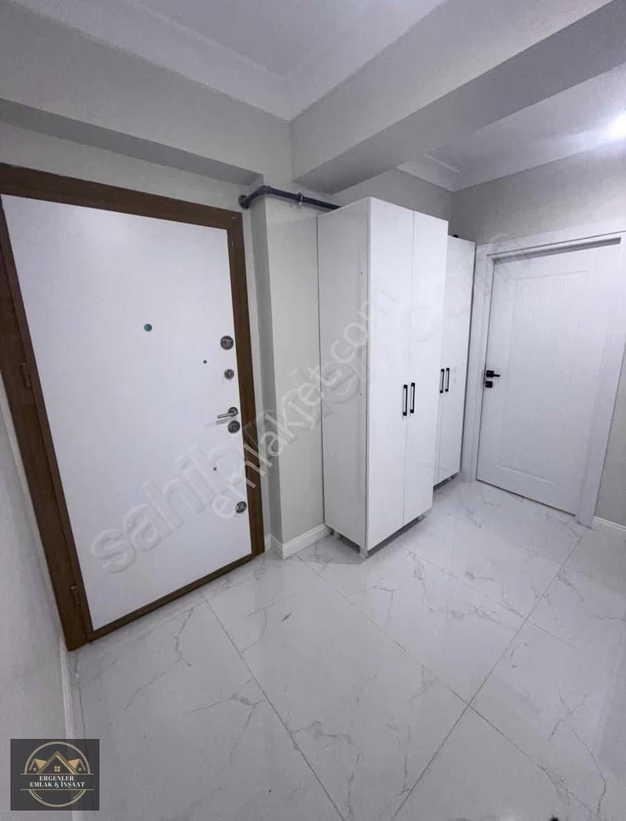 Ergenler Emlak'dan Bağcılar Bağlar Mahallesinde 2+1 Daire - Görsel 15