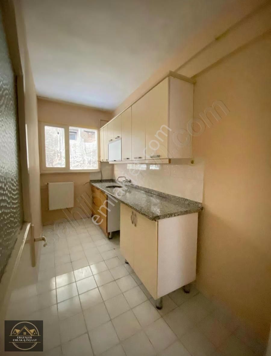 Esenler Kemer'de Kiralık 1+1 Daire - 65m² - Bahçe Kullanımlı - Görsel 9