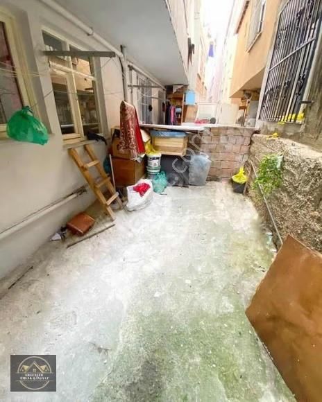 Esenler Kemer'de Kiralık 1+1 Daire - 65m² - Bahçe Kullanımlı - Görsel 4