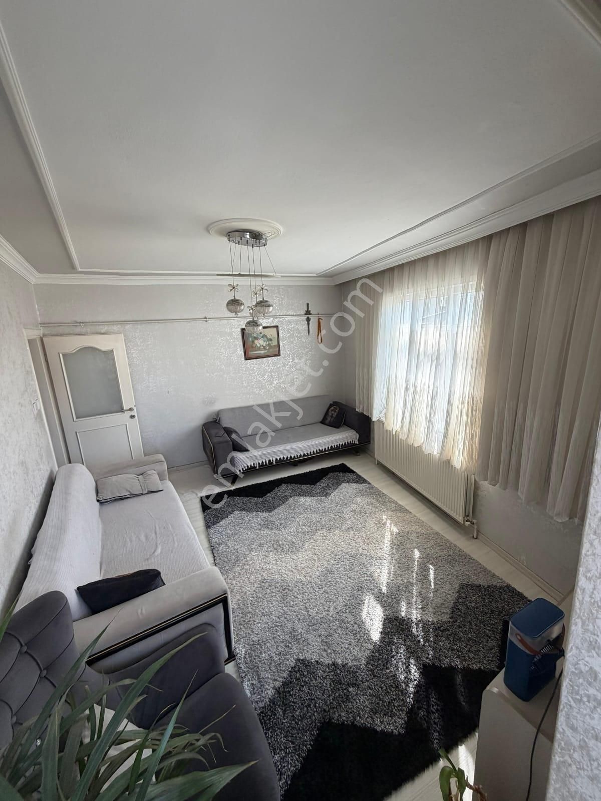 Üç Kardeşler'den Esentepe Mah. 2+1 90m² Satılık 3.kat Daire - Görsel 3