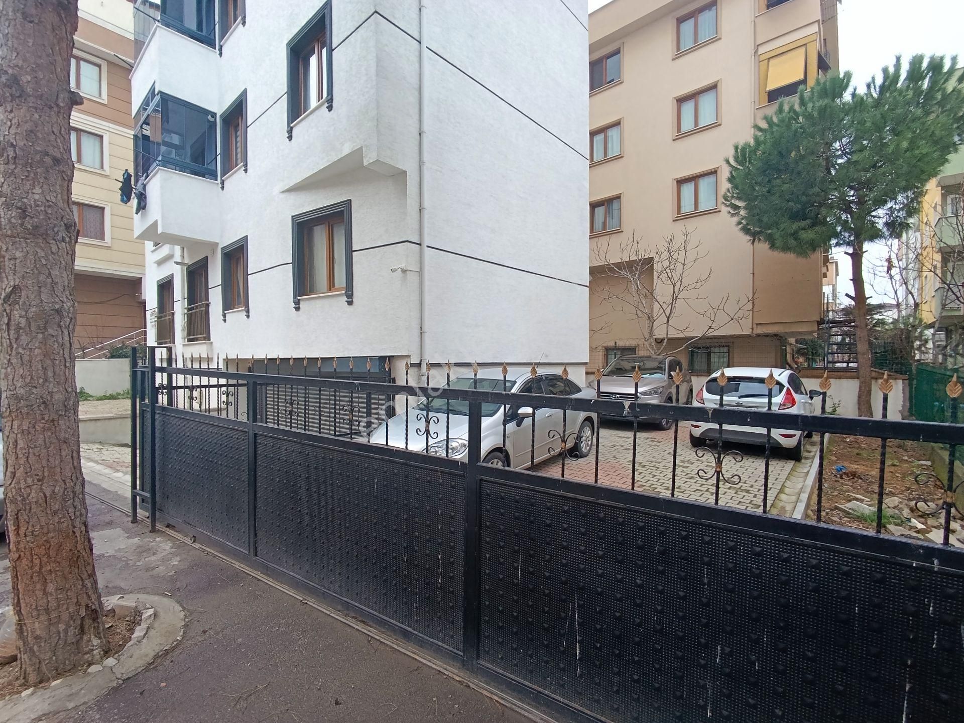 Pendik Güzelyalı Merkezi Asansörlü Lüx Sıfır Yüksek Giriş Balkonlu Kiralık 3+1 110m2 Daire - Görsel 5