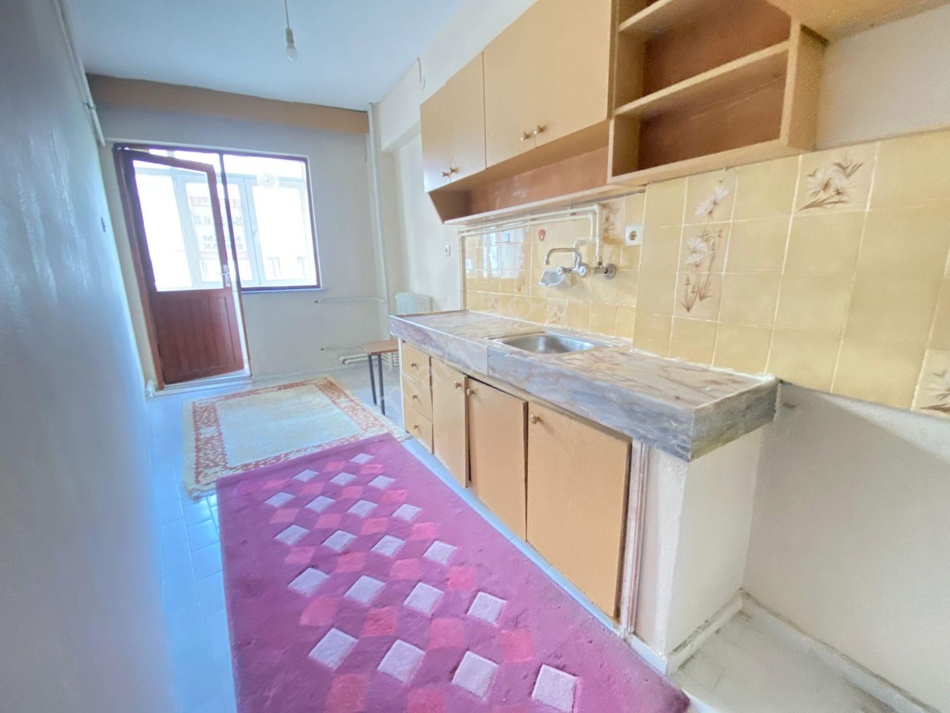 Bursa Yıldırım Yeşil Şiblede 2+1 90 M Ara Kat Kombili Daire - Görsel 5