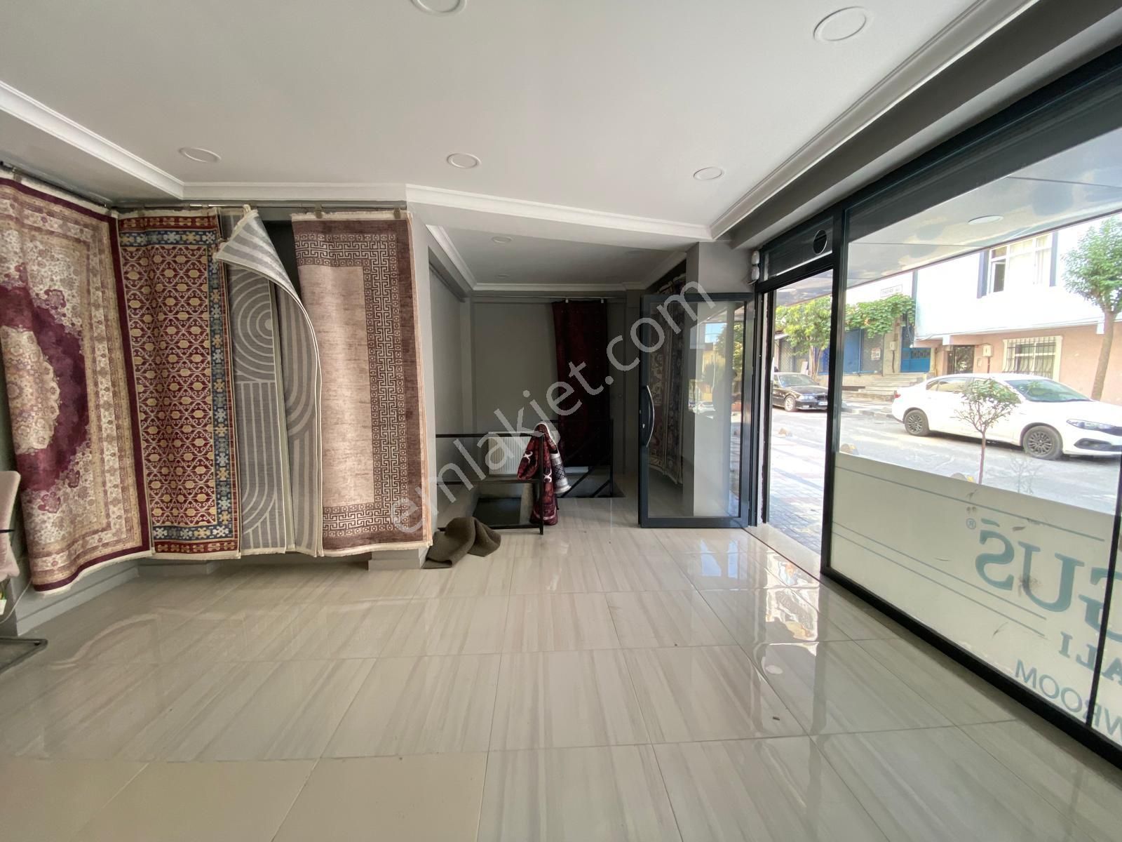 15 Temmuzda Düz Girişli 2 Katlı Mağaza Dükkan