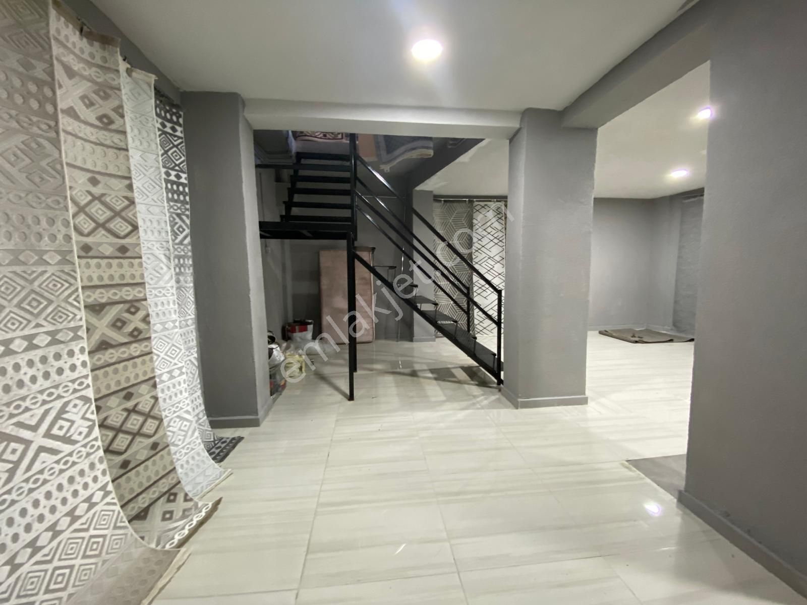 15 Temmuzda Düz Girişli 2 Katlı Mağaza Dükkan - Görsel 12