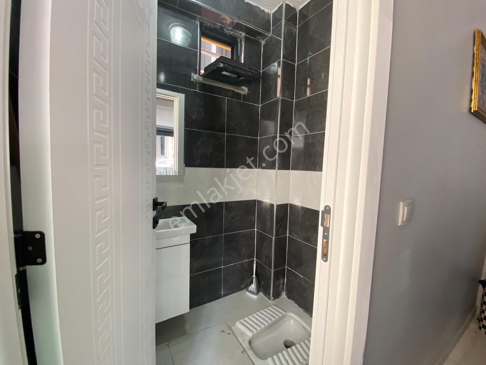 15 Temmuzda Düz Girişli 2 Katlı Mağaza Dükkan - Görsel 14