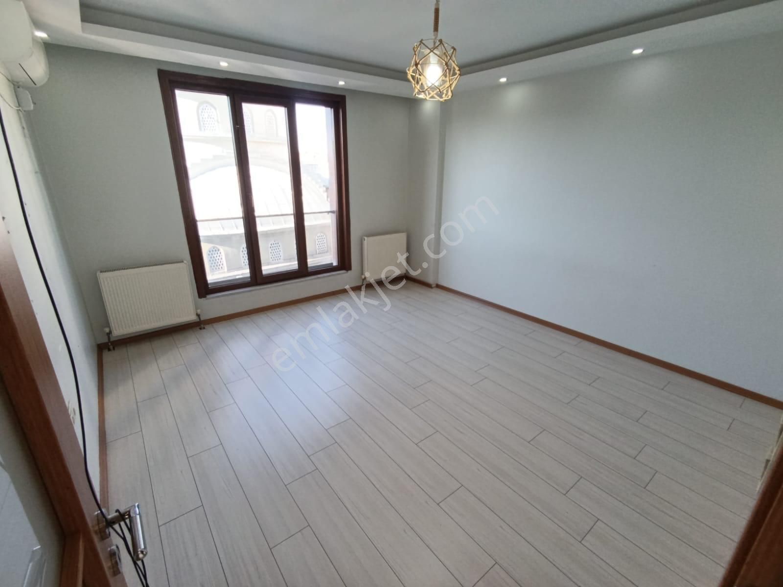 Toyap İnş İsmetpaşa Kongu Sitesin De 2+1 Otoparklı Satılık Daire