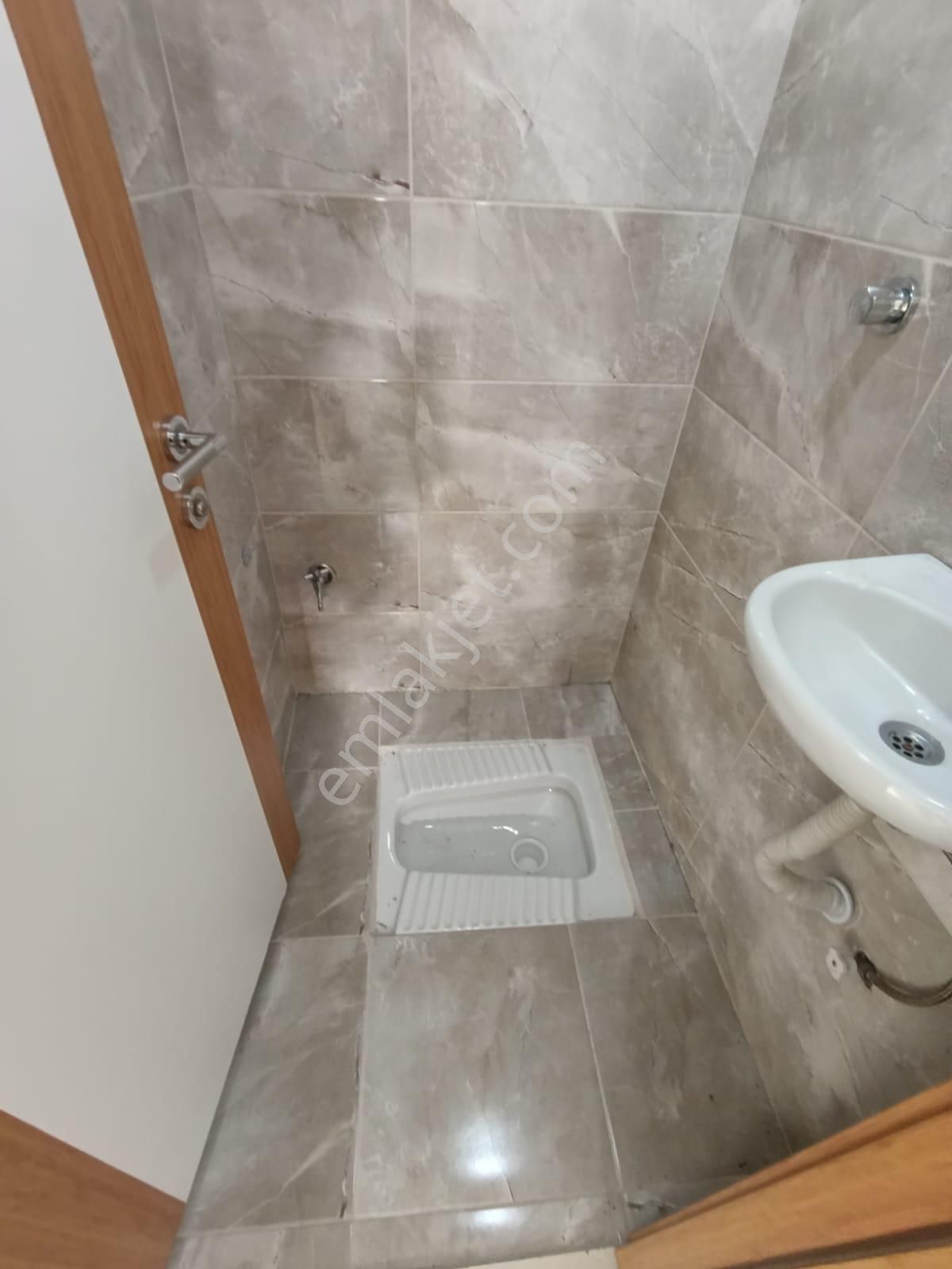 Toyap İnş İsmetpaşa Kongu Sitesin De 2+1 Otoparklı Satılık Daire - Görsel 18