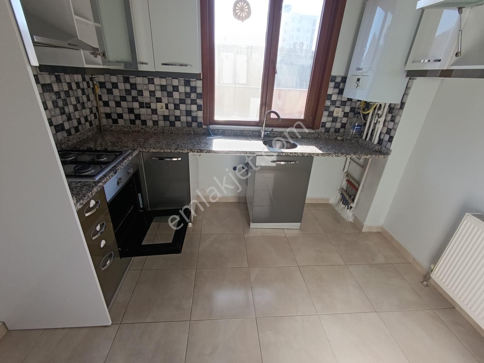 Toyap İnş İsmetpaşa Kongu Sitesin De 2+1 Otoparklı Satılık Daire - Görsel 26