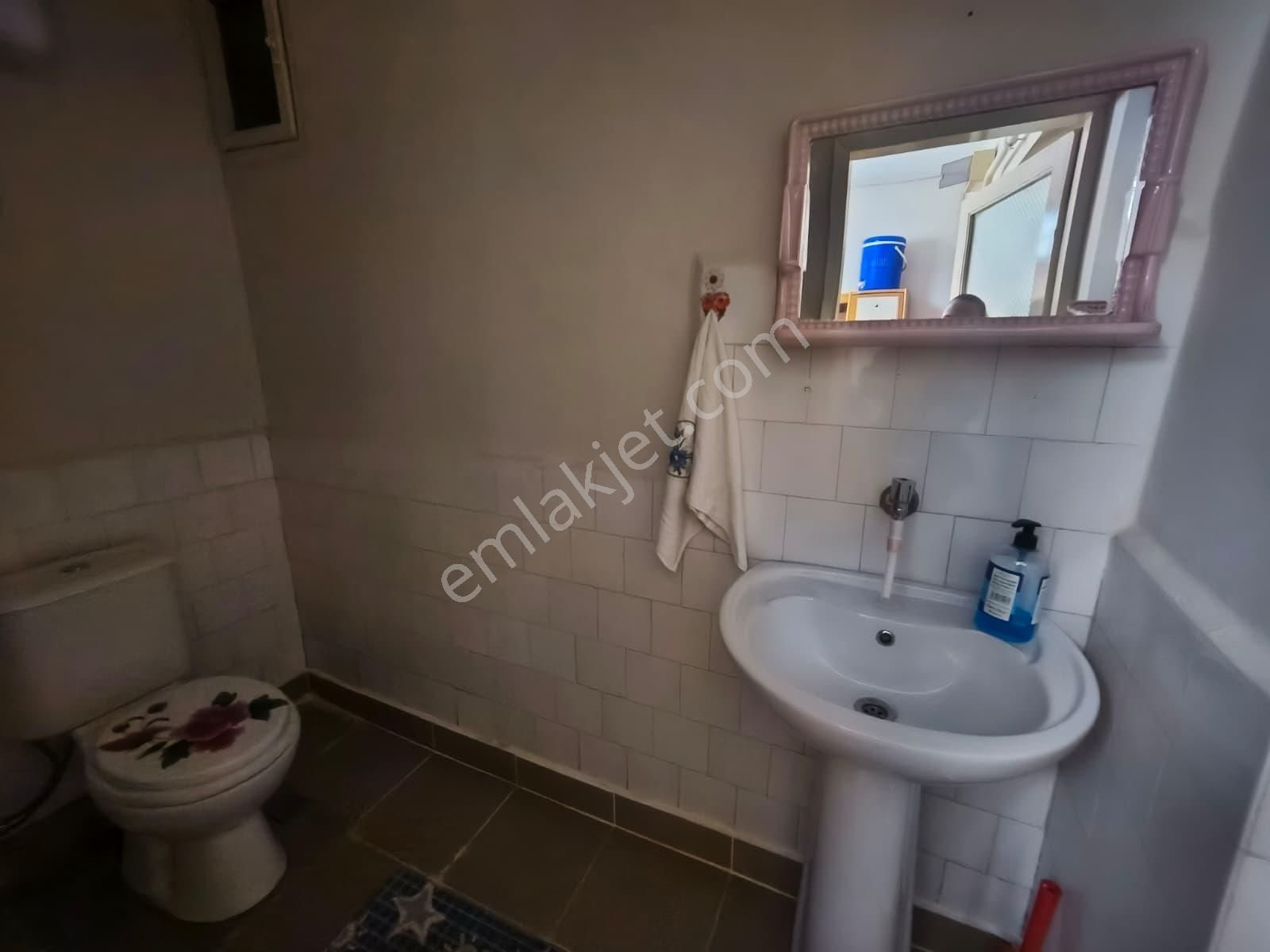 Hacıyusuf Mahallesi'nde Merkezi Konumda Eşyalı Satılık Daire! - Görsel 26