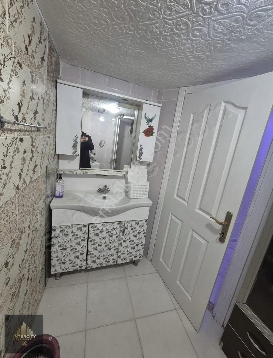 Esenyurt Bağlarçeşme'de Harika Lokasyonda 2+1 Satılık Daire - Görsel 13