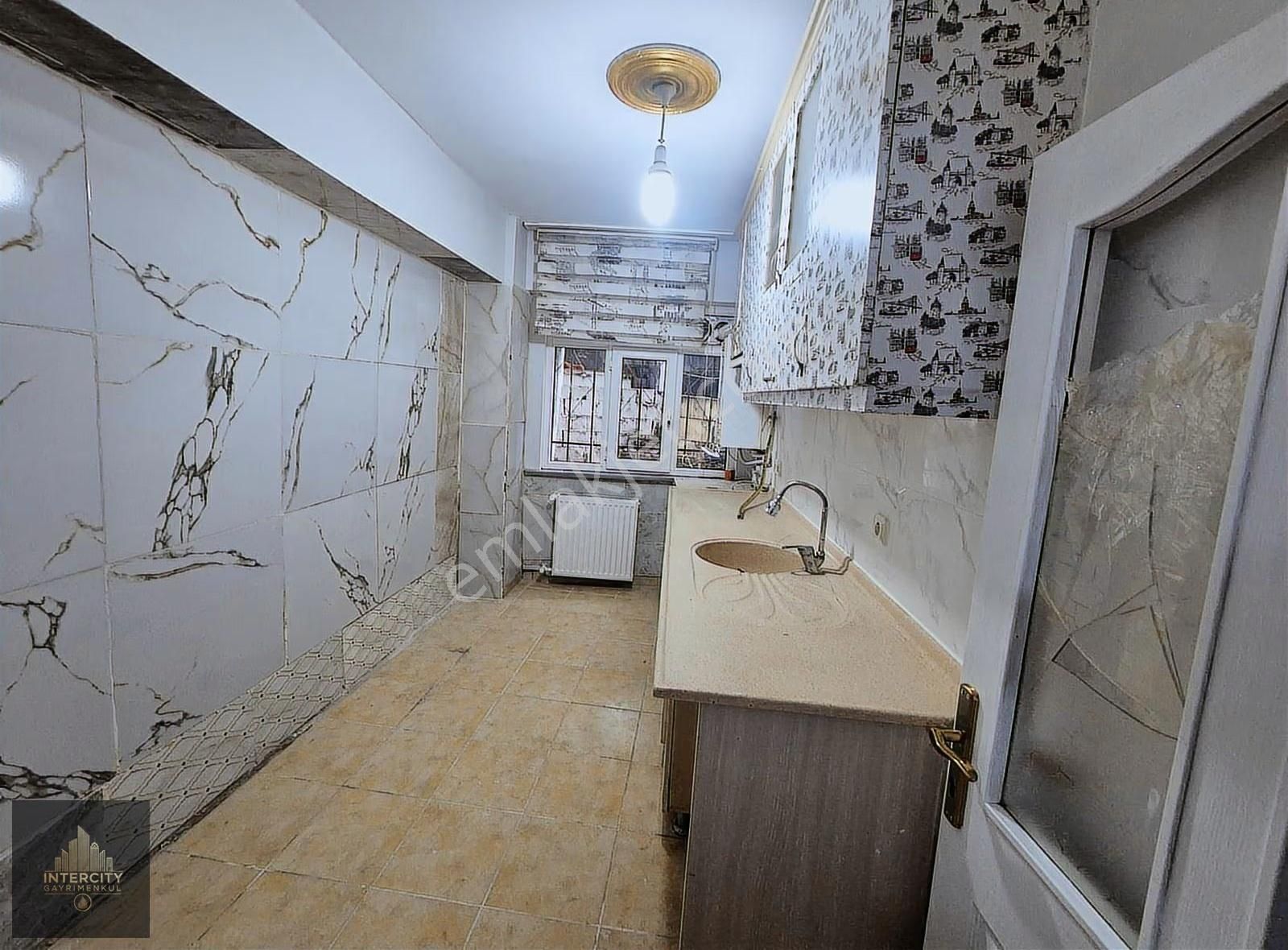 Esenyurt Bağlarçeşme'de Harika Lokasyonda 2+1 Satılık Daire - Görsel 5