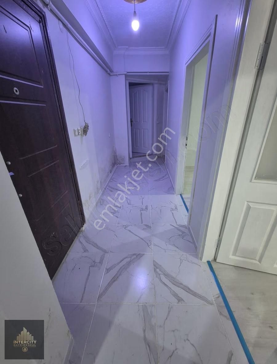 Esenyurt Bağlarçeşme'de Harika Lokasyonda 2+1 Satılık Daire - Görsel 11