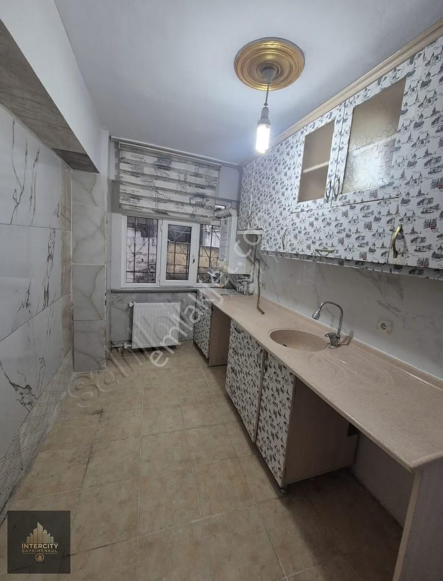 Esenyurt Bağlarçeşme'de Harika Lokasyonda 2+1 Satılık Daire - Görsel 8