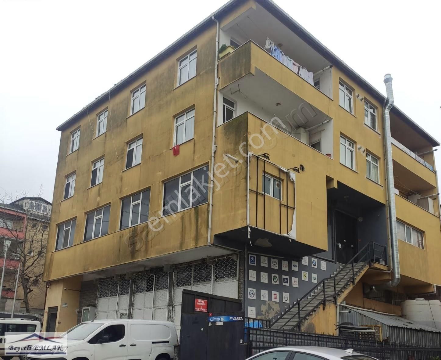 Ferhatpaşa Tam Merkezde Ön Cephe Satılık 3+1 Daire