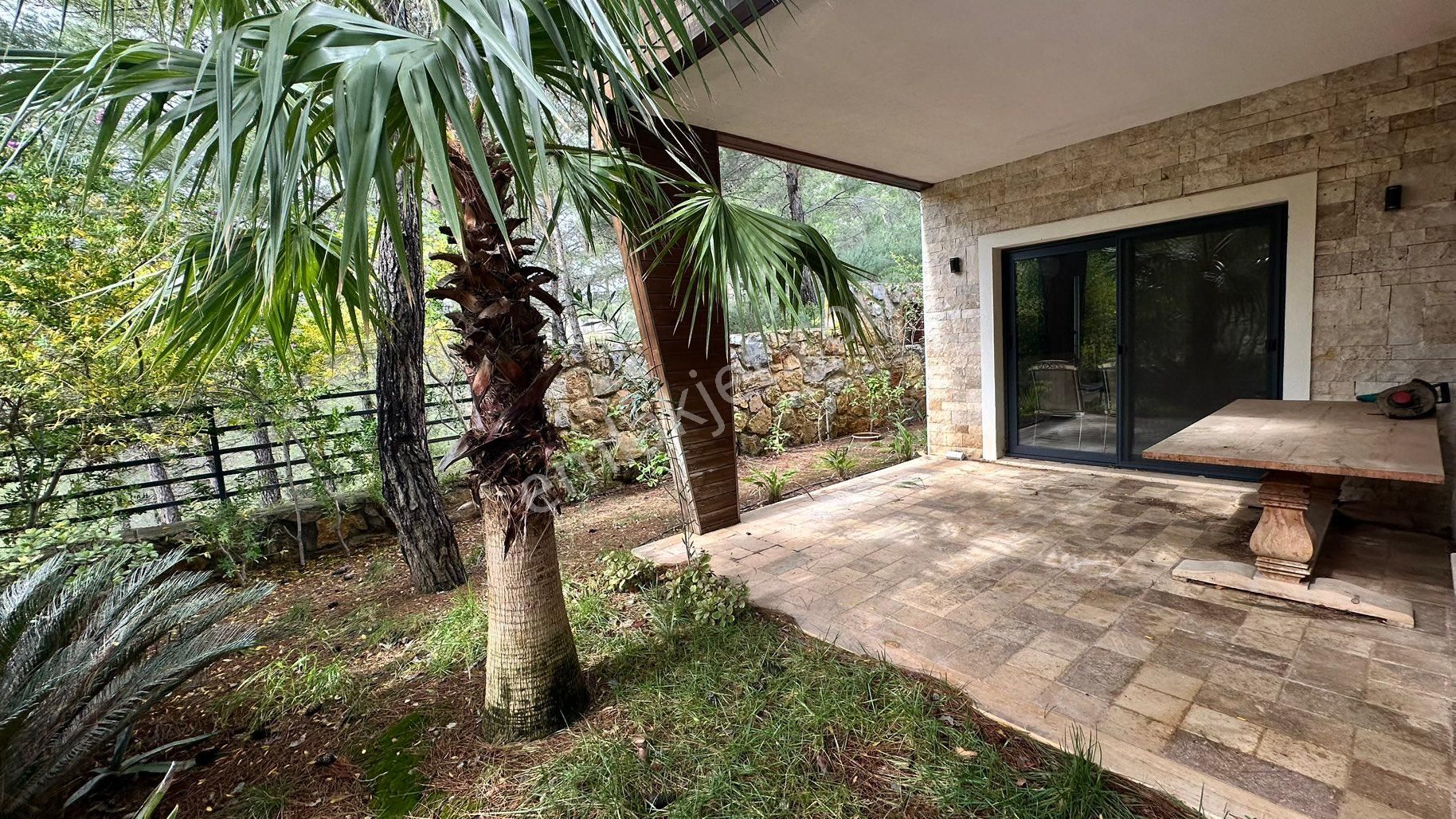 Bodrum Yalıçiftlikte Satılık Tek Katlı Tam Müstakil Villa 3+1 - Görsel 4