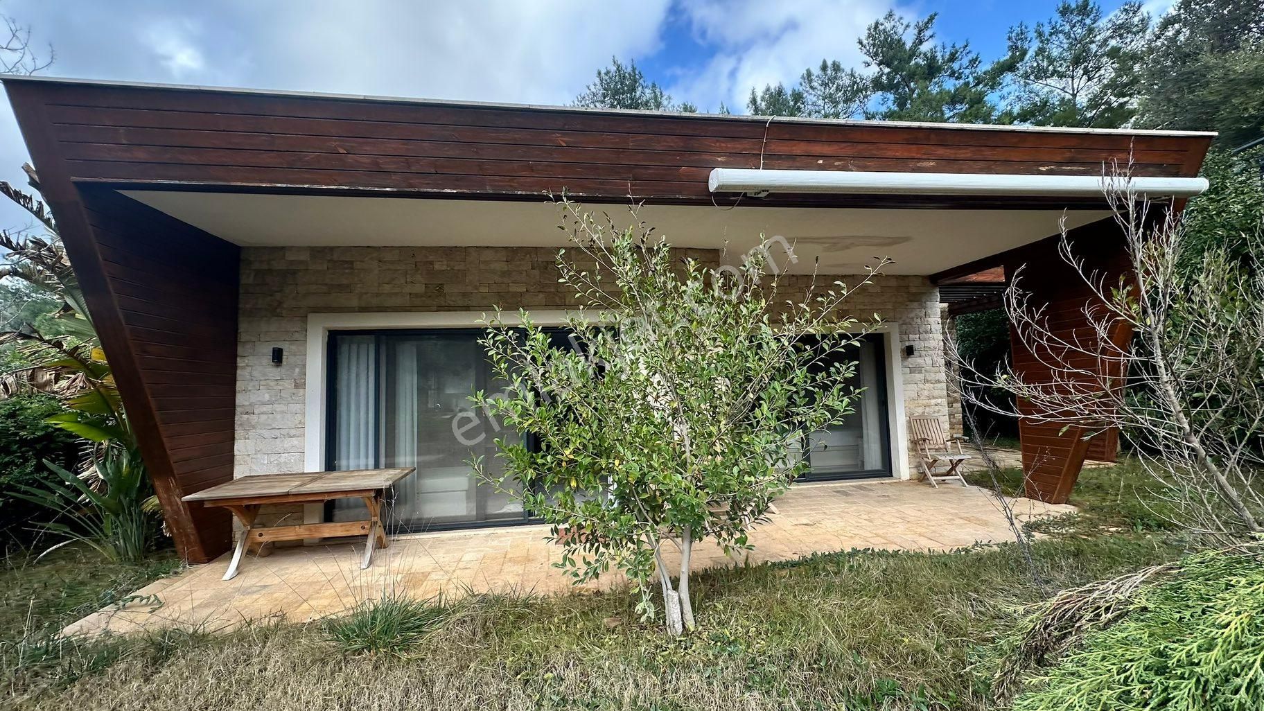 Bodrum Yalıçiftlikte Satılık Tek Katlı Tam Müstakil Villa 3+1 - Görsel 12