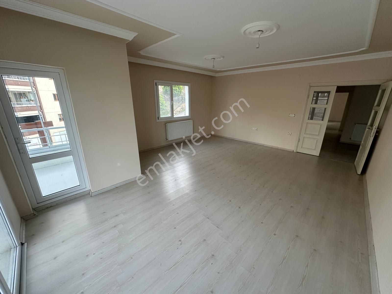 Trabzon Üniversite Mahallesinde Kiralık 3+1 Daire - Görsel 6