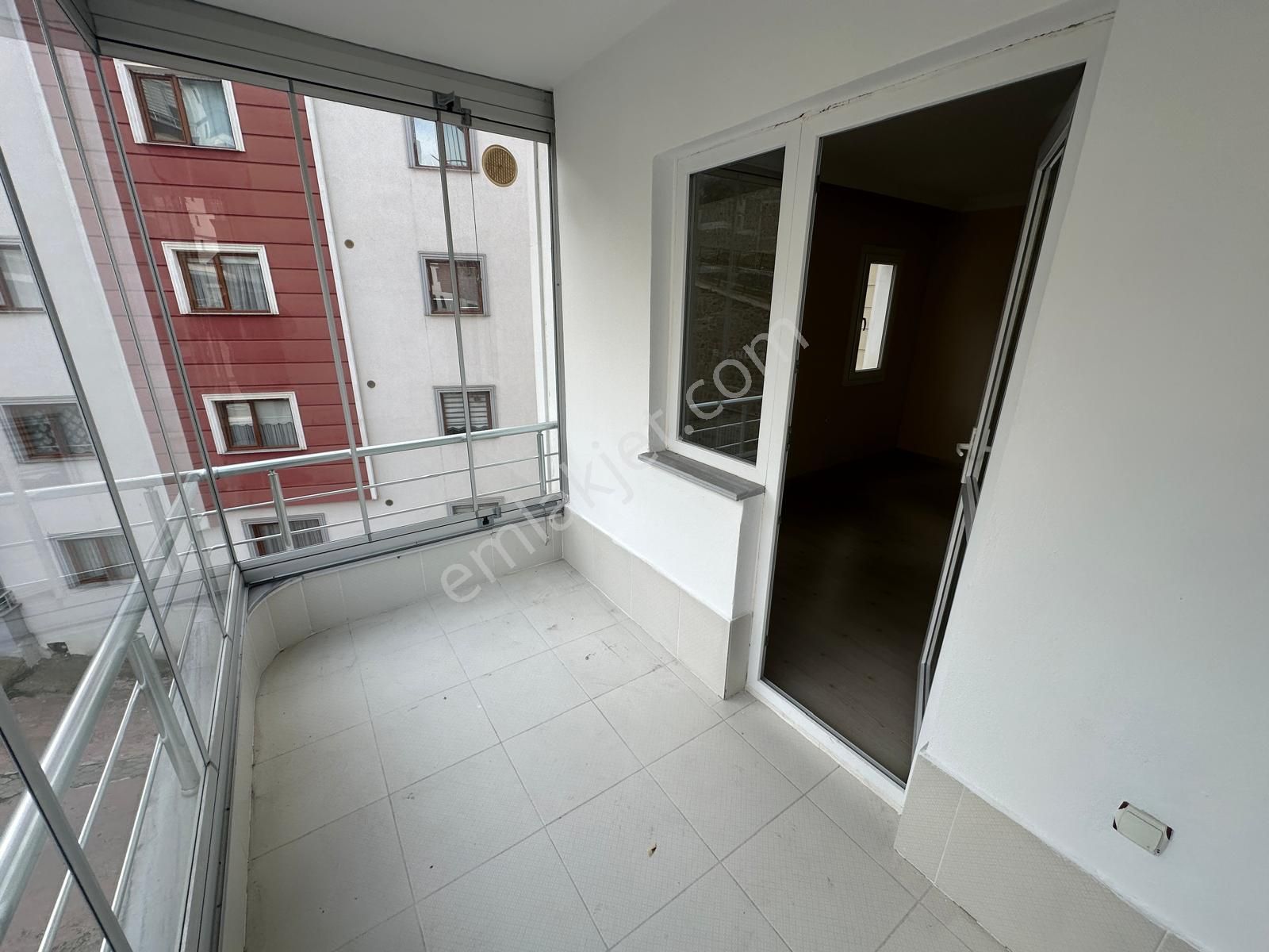 Trabzon Üniversite Mahallesinde Kiralık 3+1 Daire - Görsel 26