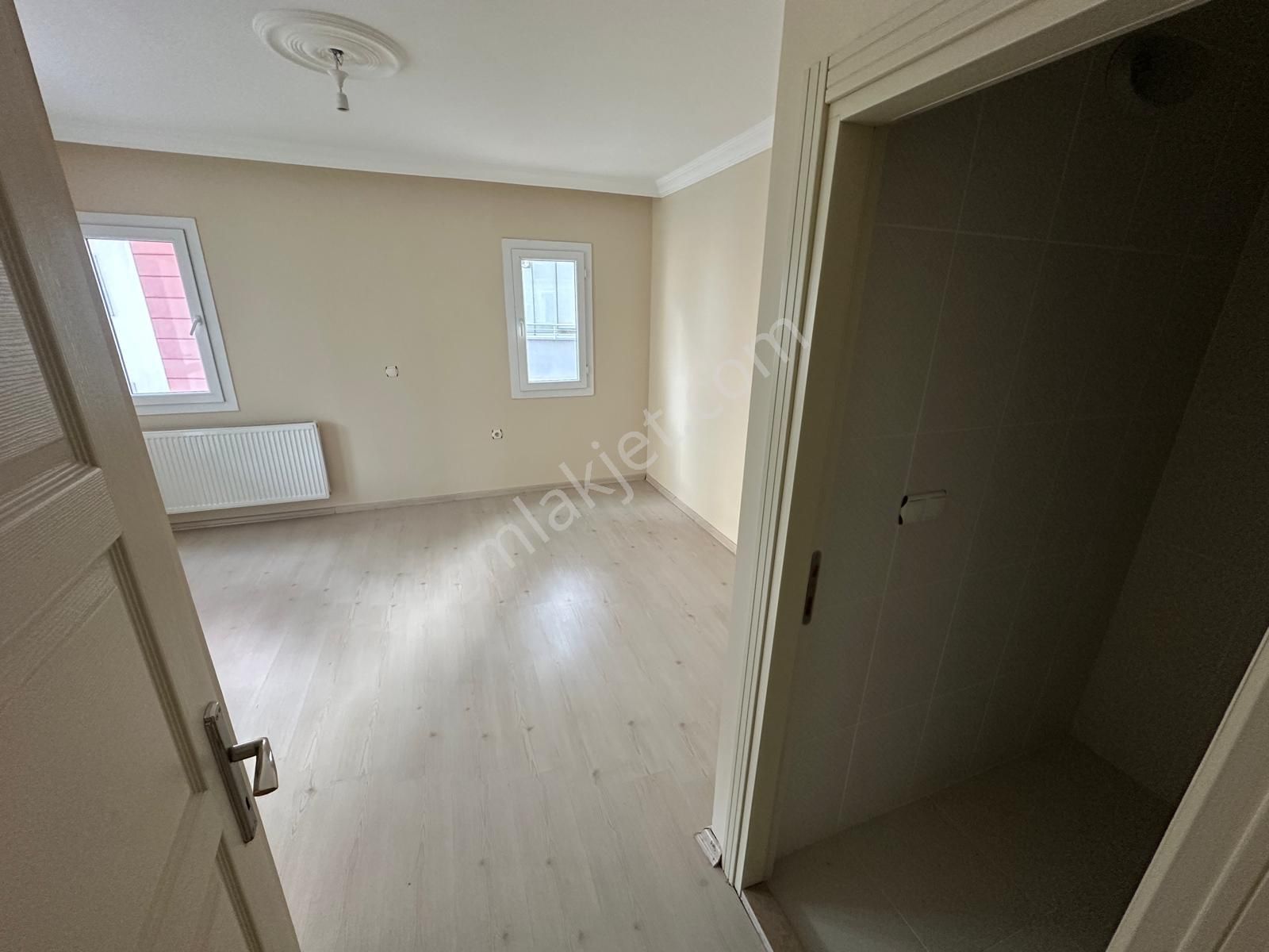 Trabzon Üniversite Mahallesinde Kiralık 3+1 Daire - Görsel 22