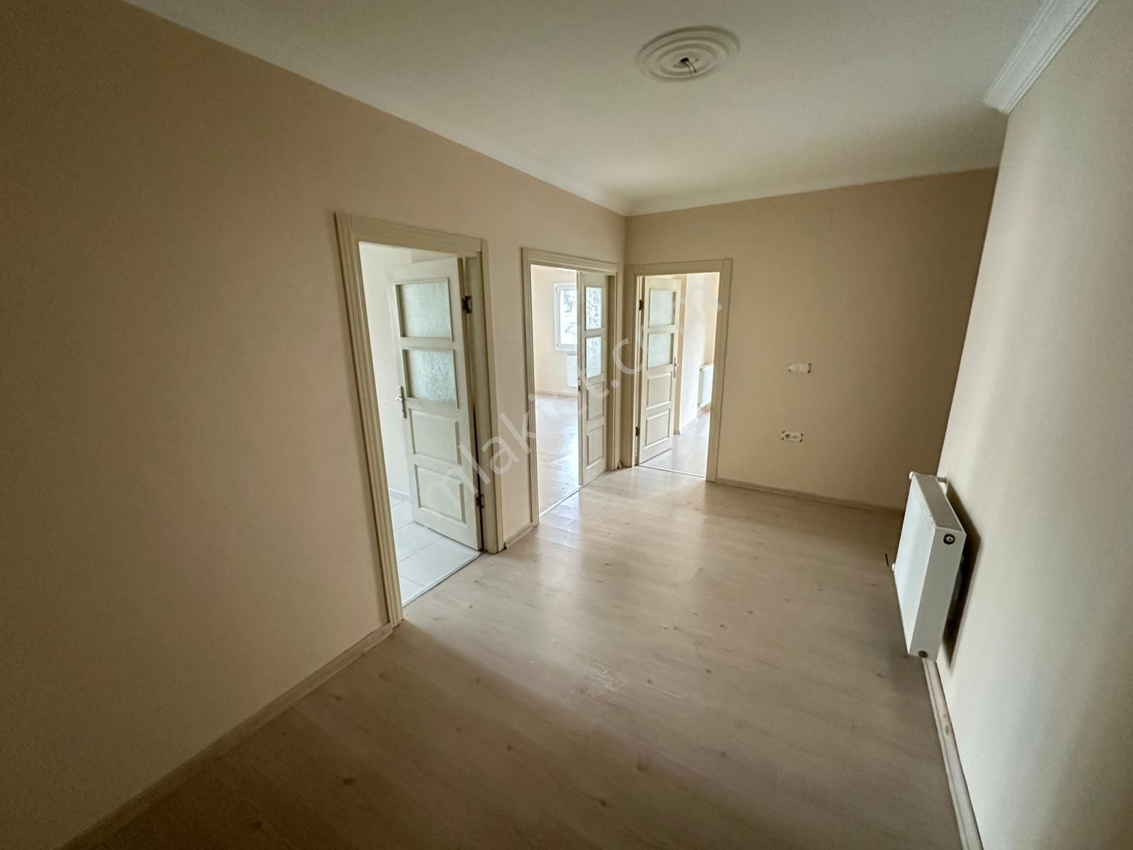 Trabzon Üniversite Mahallesinde Kiralık 3+1 Daire - Görsel 7